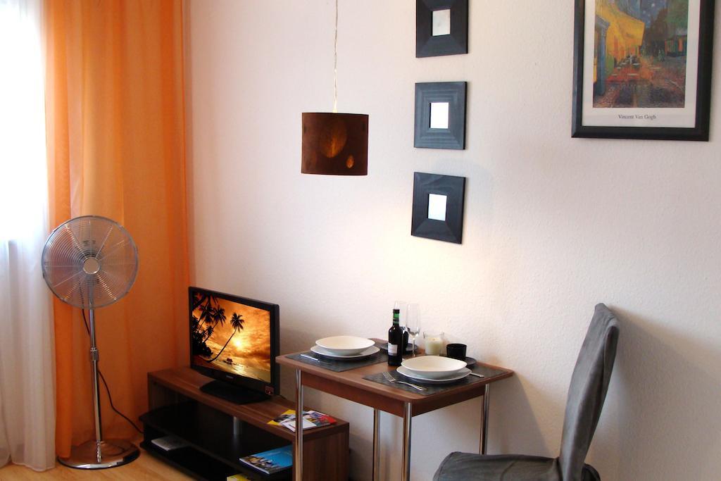 Apartment Am Hauptbahnhof Nuremberg Ruang foto