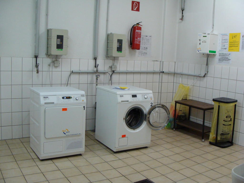 Apartment Am Hauptbahnhof Nuremberg Ruang foto