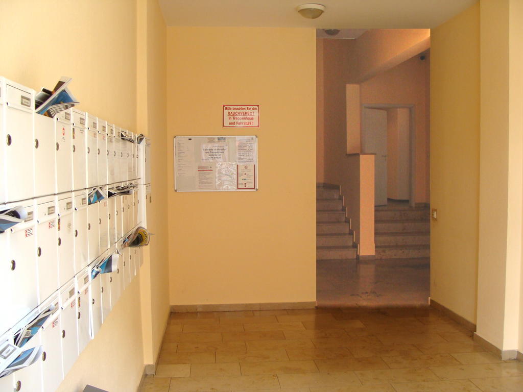 Apartment Am Hauptbahnhof Nuremberg Ruang foto
